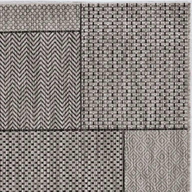 Grey Geometric Patterns Area Rug Photo 1