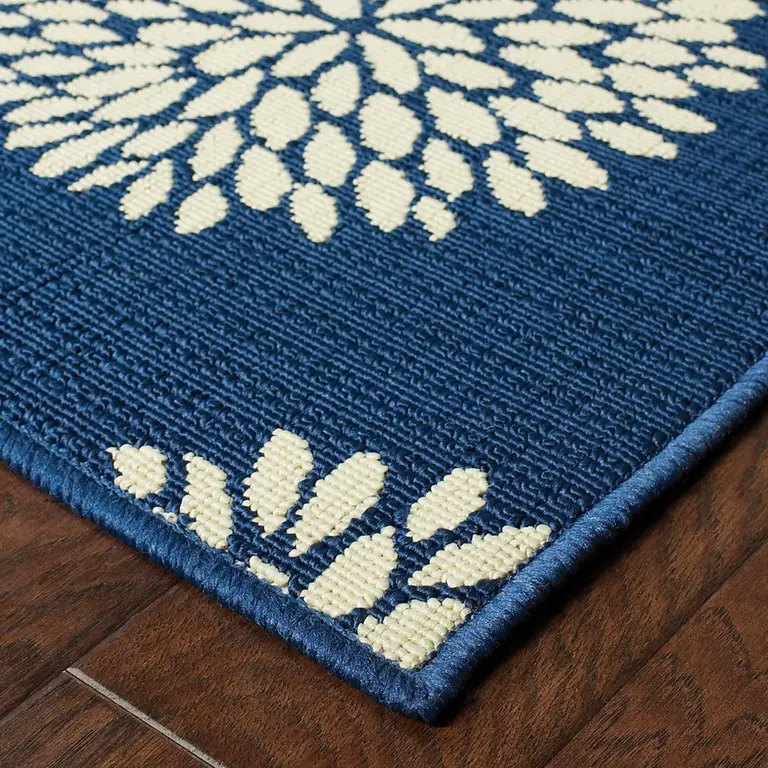 Indigo and Lime Green Floral Indoor Outdoor Area Rug Photo 2