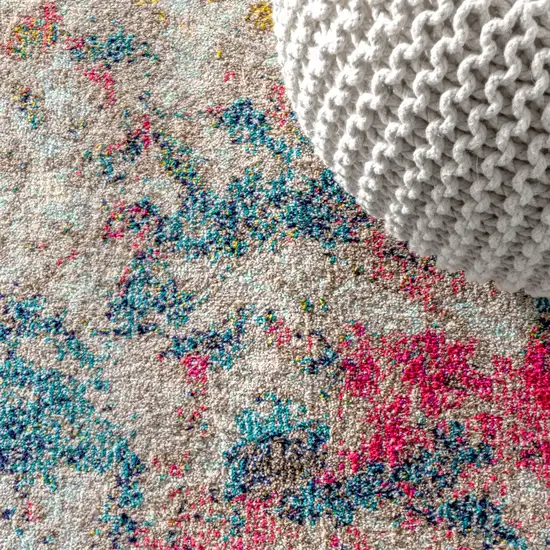 8' Abstract Runner Rug Photo 9