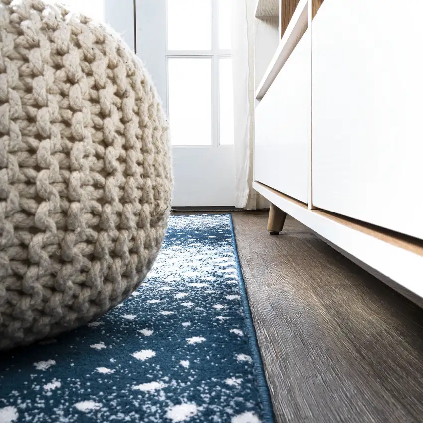 8' Animal Print Runner Rug Photo 6