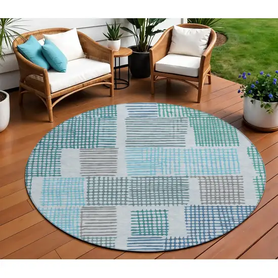 8' Aqua Ivory And Gray Round Geometric Washable Indoor Outdoor Area Rug Photo 2
