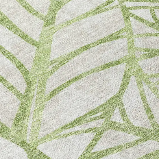 8' Artichoke Green And Beige Round Floral Washable Indoor Outdoor Area Rug Photo 8