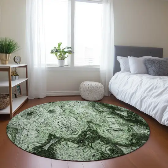 8' Artichoke Green And Emerald Round Abstract Washable Indoor Outdoor Area Rug Photo 6