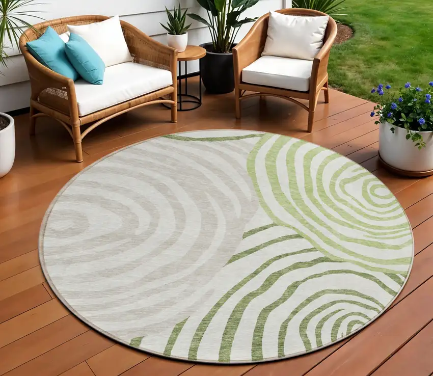 8' Artichoke Green And Fern Green Round Abstract Washable Indoor Outdoor Area Rug Photo 1