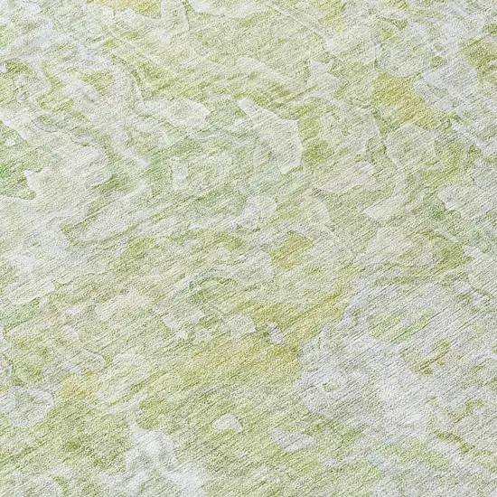 8' Artichoke Green And Fern Green Round Abstract Washable Indoor Outdoor Area Rug Photo 8