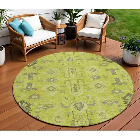 8' Artichoke Green And Fern Green Round Oriental Washable Indoor Outdoor Area Rug Photo 1
