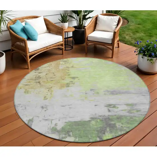 8' Artichoke Green And Gold Round Abstract Washable Indoor Outdoor Area Rug Photo 2