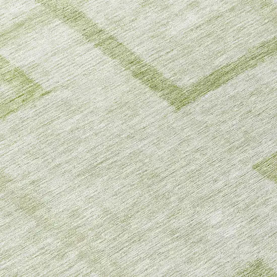 8' Artichoke Green And Green Round Geometric Washable Indoor Outdoor Area Rug Photo 7
