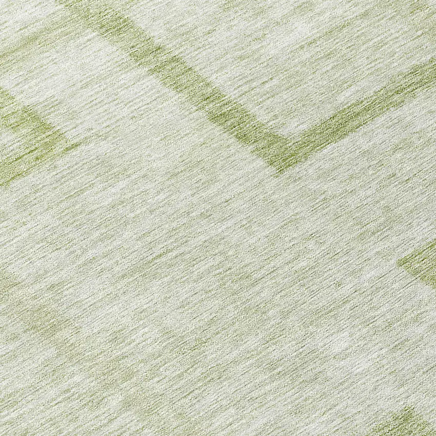 8' Artichoke Green And Green Round Geometric Washable Indoor Outdoor Area Rug Photo 7
