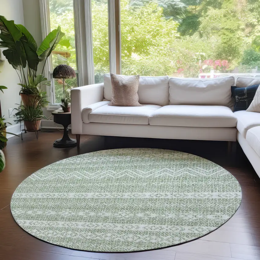 8' Artichoke Green And Green Round Southwestern Washable Indoor Outdoor Area Rug Photo 7