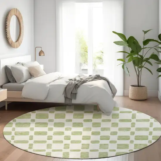 8' Artichoke Green And Ivory Geometric Washable Round Rug With UV Protection Photo 5