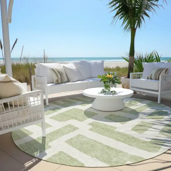 8' Artichoke Green And Ivory Round Abstract Washable Indoor Outdoor Area Rug Photo 6