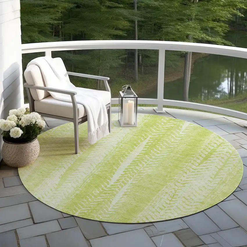 8' Artichoke Green And Ivory Round Botanical Leaves Washable Indoor Outdoor Area Rug Photo 6