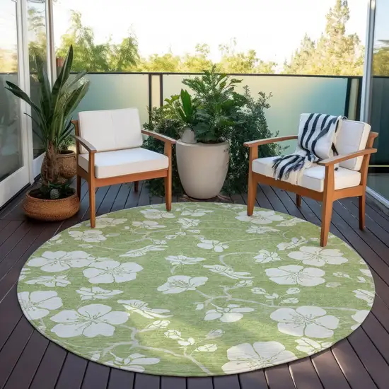 8' Artichoke Green And Ivory Round Floral Washable Indoor Outdoor Area Rug Photo 7