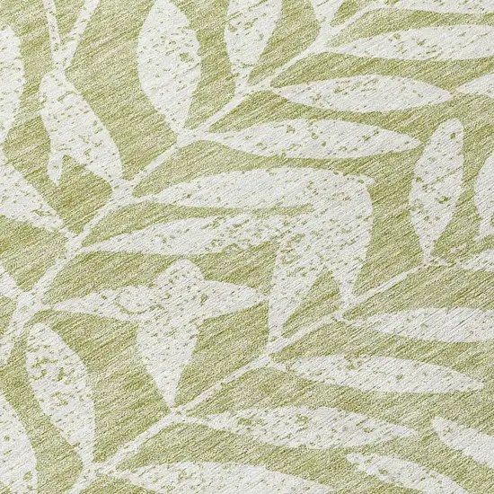 8' Artichoke Green And Ivory Round Floral Washable Indoor Outdoor Area Rug Photo 8
