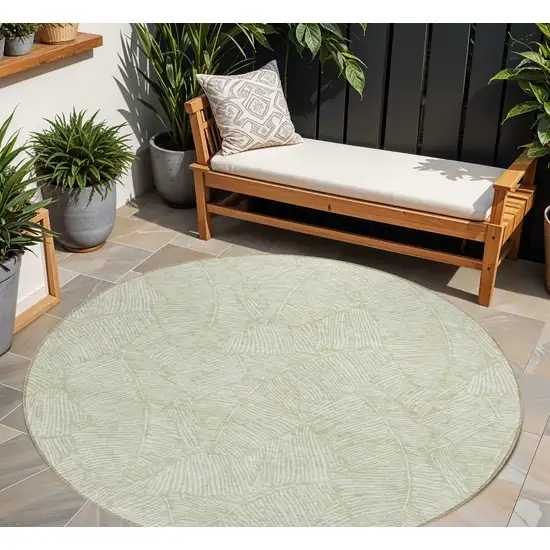 8' Artichoke Green And Ivory Round Floral Washable Indoor Outdoor Area Rug Photo 1