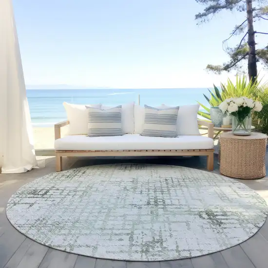 8' Artichoke Green And Ivory Round Geometric Washable Indoor Outdoor Area Rug Photo 6