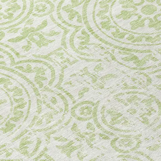 8' Artichoke Green And Ivory Round Medallion Washable Indoor Outdoor Area Rug Photo 8