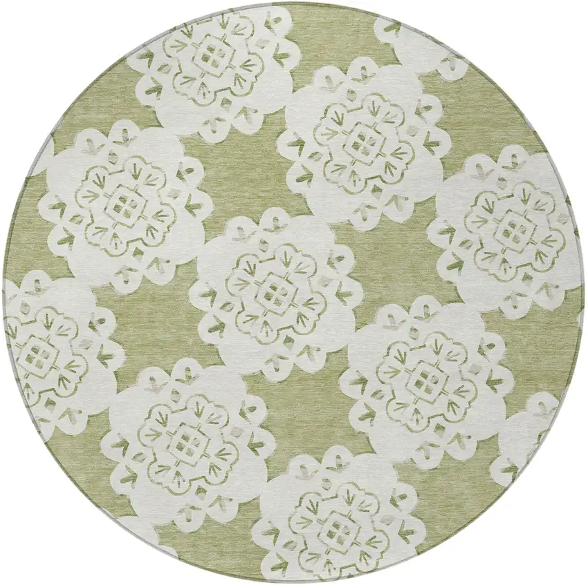 8' Artichoke Green And Ivory Round Quatrefoil Washable Indoor Outdoor Area Rug Photo 5