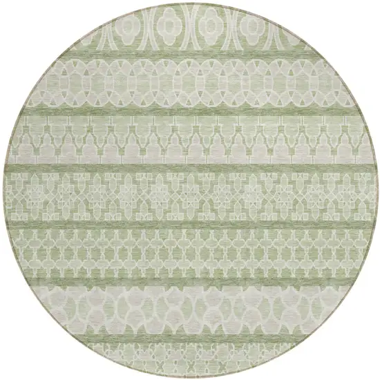 8' Artichoke Green And Ivory Round Quatrefoil Washable Indoor Outdoor Area Rug Photo 1