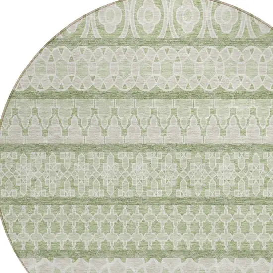 8' Artichoke Green And Ivory Round Quatrefoil Washable Indoor Outdoor Area Rug Photo 3