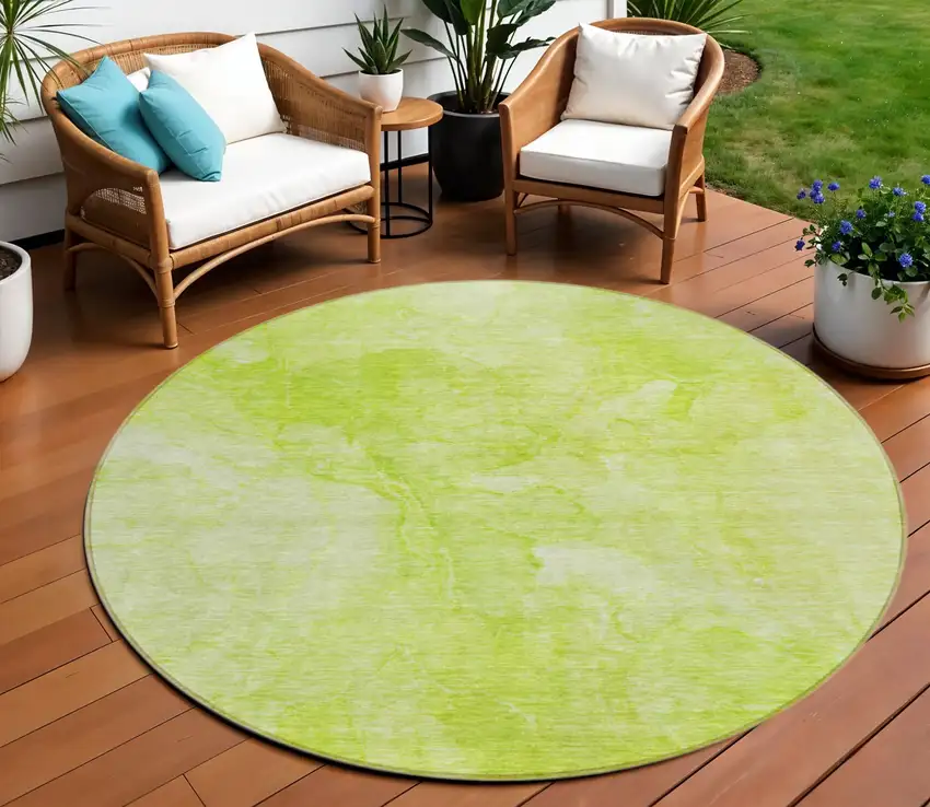 8' Artichoke Green And Lime Green Round Nautical Washable Indoor Outdoor Area Rug Photo 1