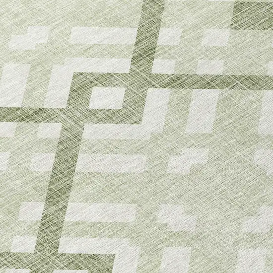 8' Artichoke Green And Olive Green Round Geometric Washable Indoor Outdoor Area Rug Photo 4