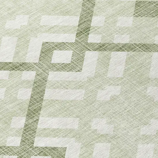 8' Artichoke Green And Olive Green Round Geometric Washable Indoor Outdoor Area Rug Photo 4