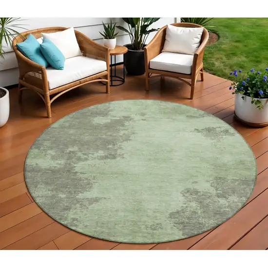 8' Artichoke Green And Sage Round Abstract Washable Indoor Outdoor Area Rug Photo 2