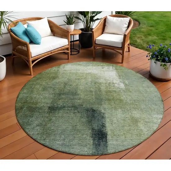 8' Artichoke Green And Sage Round Abstract Washable Indoor Outdoor Area Rug Photo 1