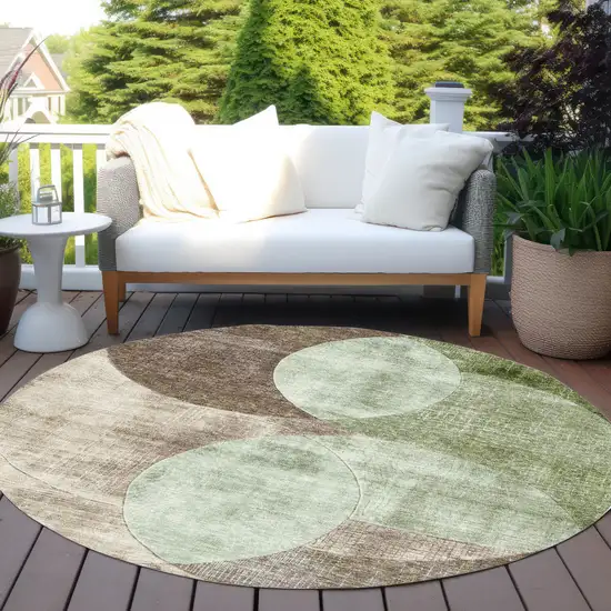 8' Artichoke Green Brown And Beige Round Geometric Washable Indoor Outdoor Area Rug Photo 7