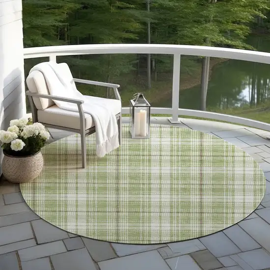 8' Artichoke Green Brown And Ivory Round Plaid Washable Indoor Outdoor Area Rug Photo 6
