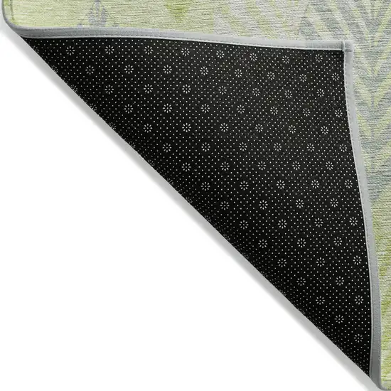 8' Artichoke Green Green And Ivory Round Floral Washable Indoor Outdoor Area Rug Photo 2