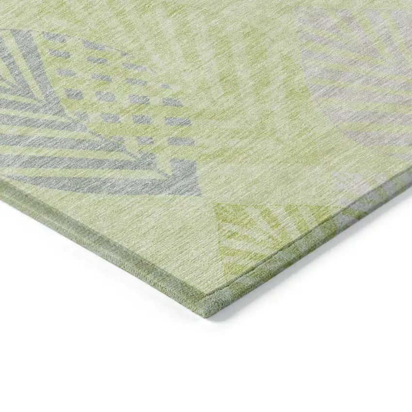 8' Artichoke Green Green And Ivory Round Floral Washable Indoor Outdoor Area Rug Photo 3