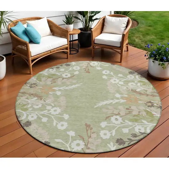 8' Artichoke Green Wheat And Ivory Round Floral Washable Indoor Outdoor Area Rug Photo 1