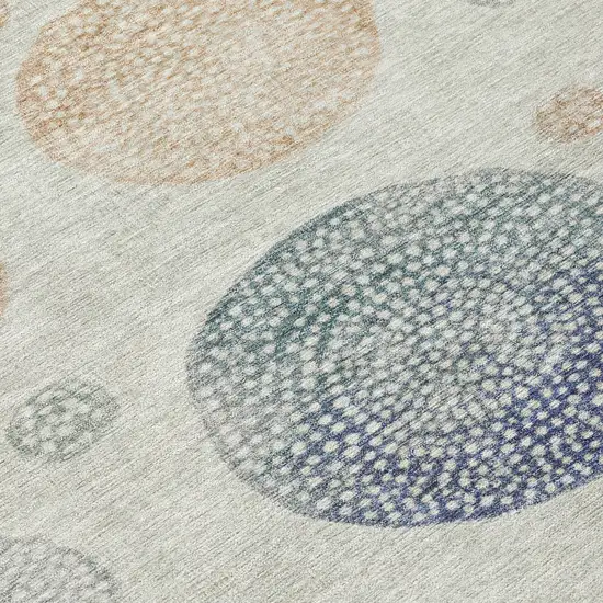 8' Beige And Blue Round Geometric Washable Indoor Outdoor Area Rug Photo 8