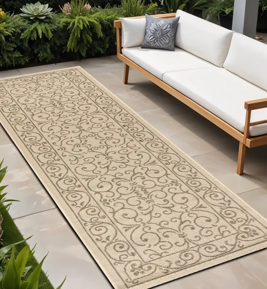 8' Beige And Brown Medallion Indoor Outdoor Runner Rug Photo 1