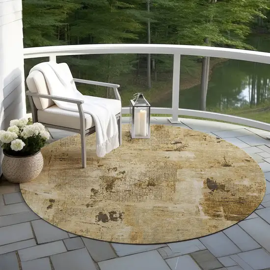 8' Beige And Brown Round Abstract Washable Indoor Outdoor Area Rug Photo 6