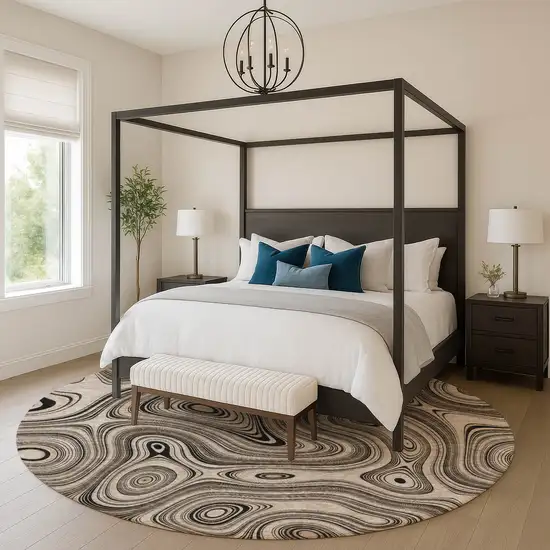 8' Beige And Charcoal Geometric Washable Round Rug With UV Protection Photo 5