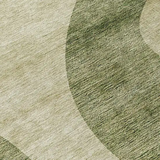 8' Beige And Chocolate Round Abstract Washable Indoor Outdoor Area Rug Photo 8