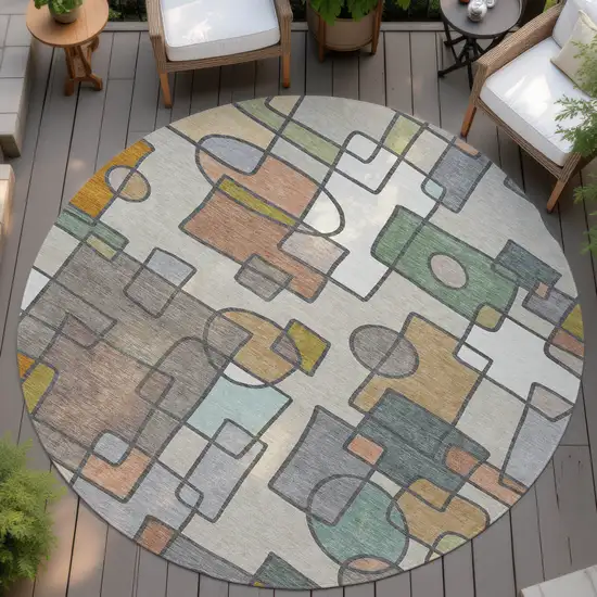 8' Beige And Copper Round Geometric Washable Indoor Outdoor Area Rug Photo 4