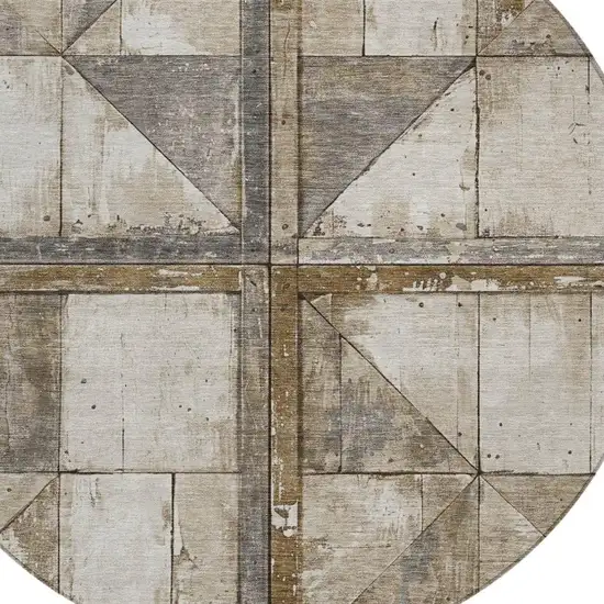 8' Beige And Gray Round Geometric Washable Indoor Outdoor Area Rug Photo 4