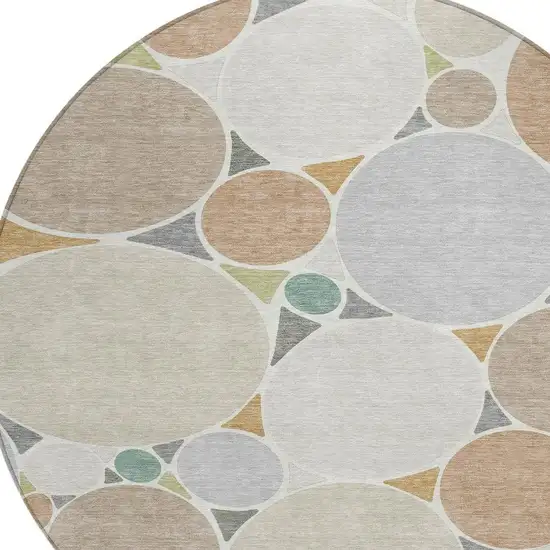 8' Beige And Gray Round Geometric Washable Indoor Outdoor Area Rug Photo 2