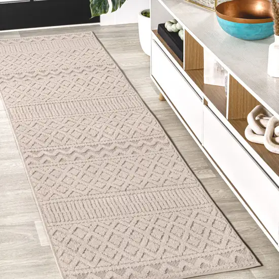 8' Beige And Gray Trellis Indoor Outdoor Runner Rug Photo 1