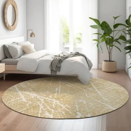 8' Beige And Ivory Abstract Washable Round Rug With UV Protection Photo 5