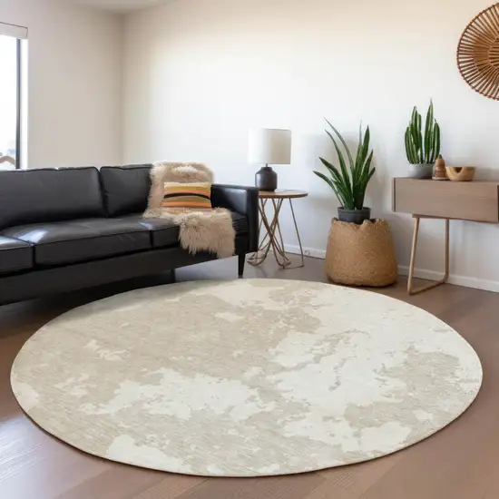 8' Beige And Ivory Abstract Washable Round Rug With UV Protection Photo 5