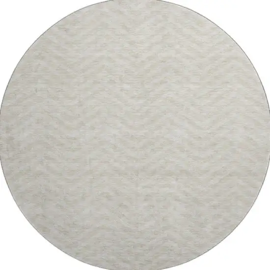 8' Beige And Ivory Chevron Washable Round Rug With UV Protection Photo 3