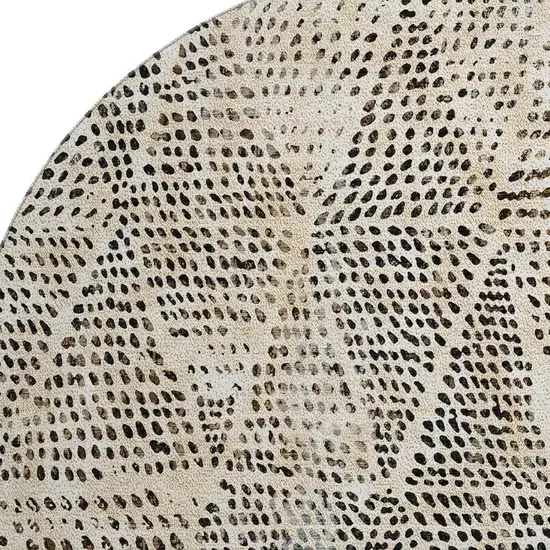 8' Beige And Ivory Diamond Washable Round Rug With UV Protection Photo 3
