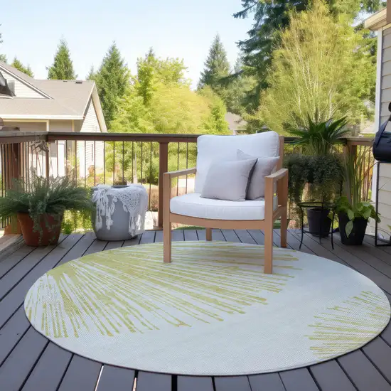 8' Beige And Ivory Round Abstract Washable Indoor Outdoor Area Rug Photo 6