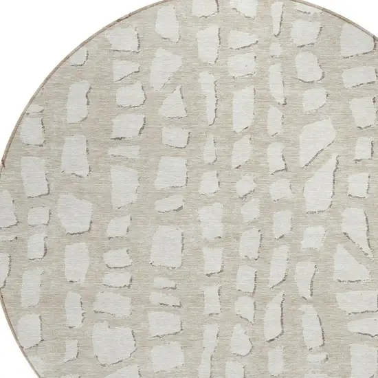 8' Beige And Ivory Round Abstract Washable Indoor Outdoor Area Rug Photo 4